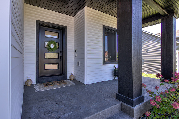20 - Exterior-1