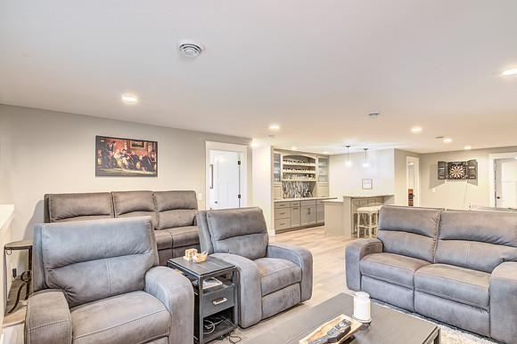 13d - Media Room-3