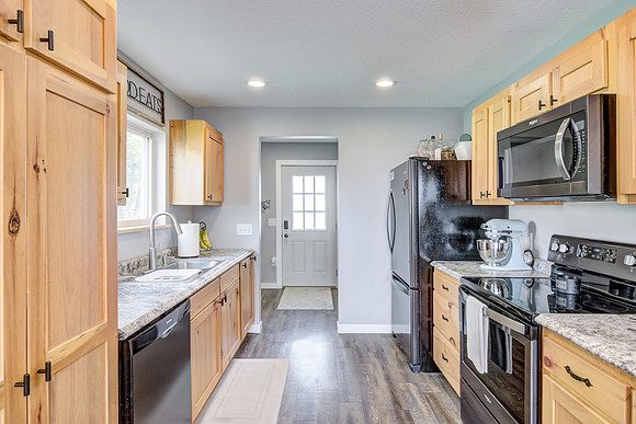 03 - Kitchen-04