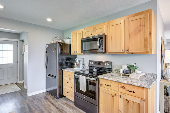 03 - Kitchen-06