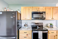 03 - Kitchen-07