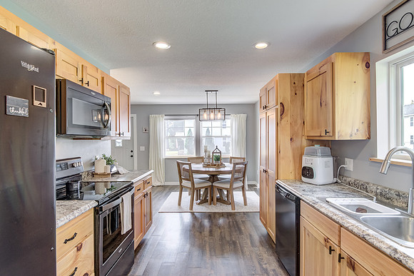 03 - Kitchen-11