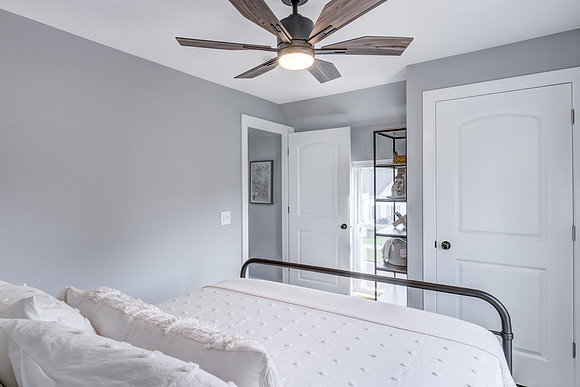 11 - Upper Level Bedroom - 1-2