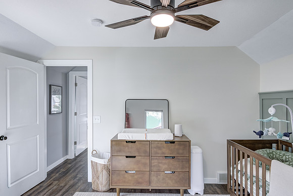 11 - Upper Level Bedroom - 2-3