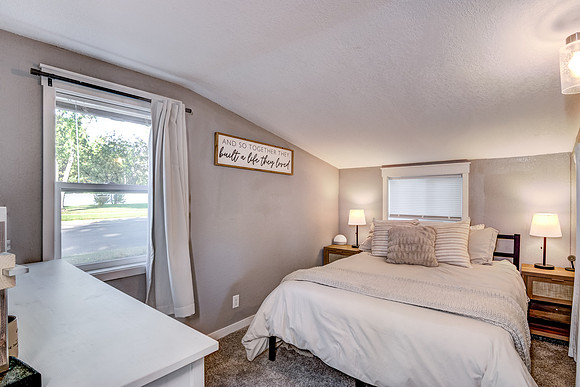 10 - Main Level Bedroom - 1-1