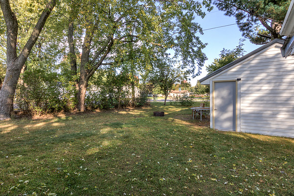 19 - Backyard-2