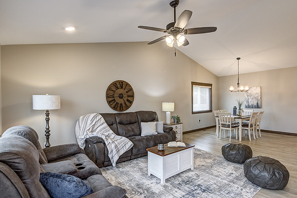 02 - Living Room-4