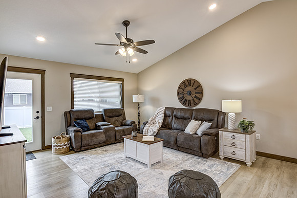 02 - Living Room-3