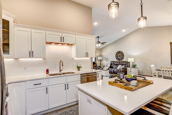 03 - Kitchen-5