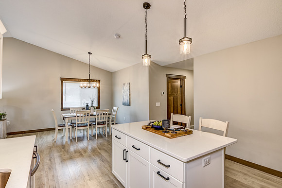 03 - Kitchen-6