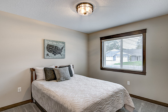 10 - Main Level Bedroom - 1-1