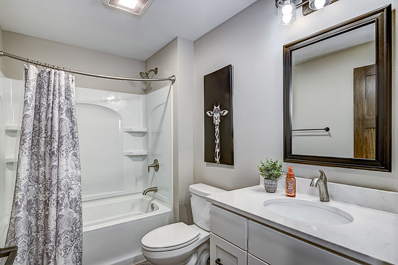 12b - Bathroom-2
