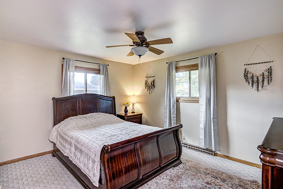 10 - Main Level Bedroom - 1-1