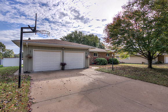 20 - Exterior-2