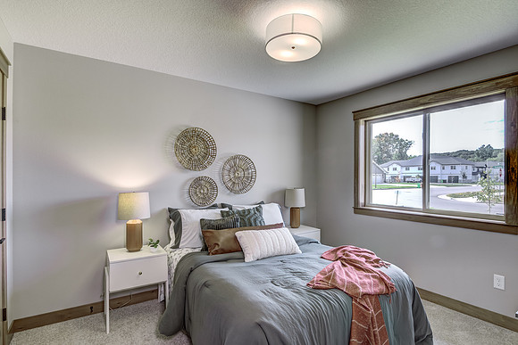 10 - Main Level Bedroom - 1-1