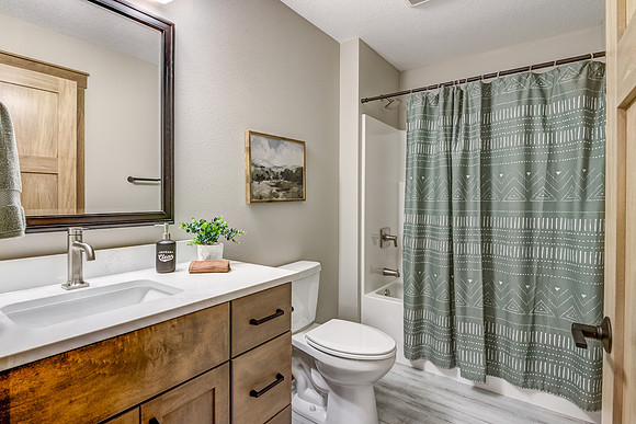 12b - Bathroom-2