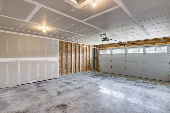 17a - Garage-1