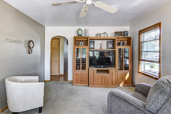 02 - Living Room-4