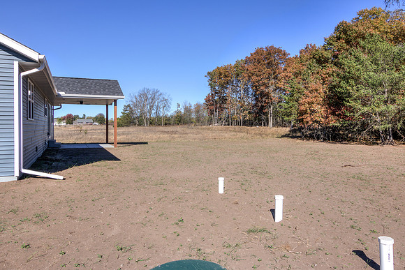 19 - Backyard-4