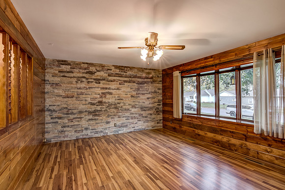 02 - Living Room-1