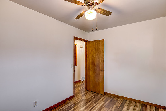 10 - Main Level Bedroom - 3-4