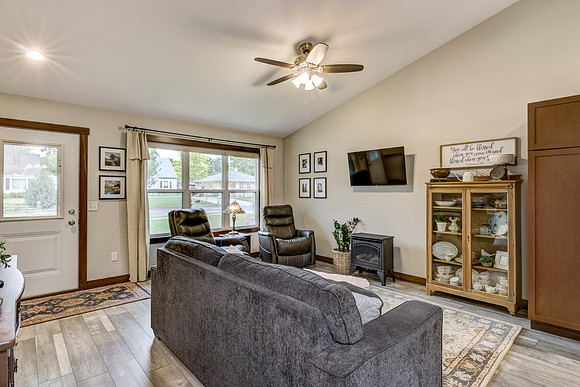 02 - Living Room-2