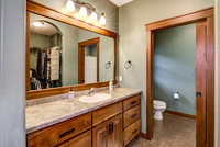 07 - Primary Bathroom-1