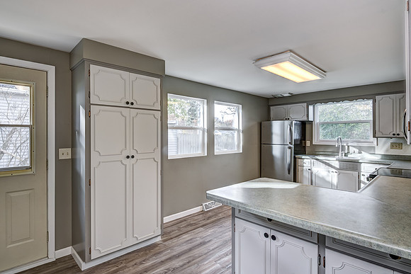 03 - Kitchen-3