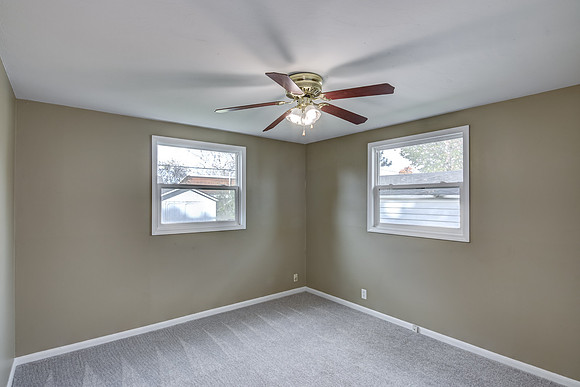 10 - Main Level Bedroom - 1-1