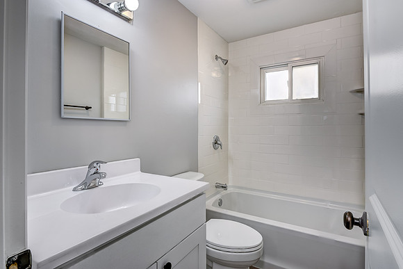 12b - Bathroom-1