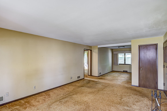 02 - Living Room-6
