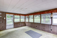 09 - Seasonal Porch-2