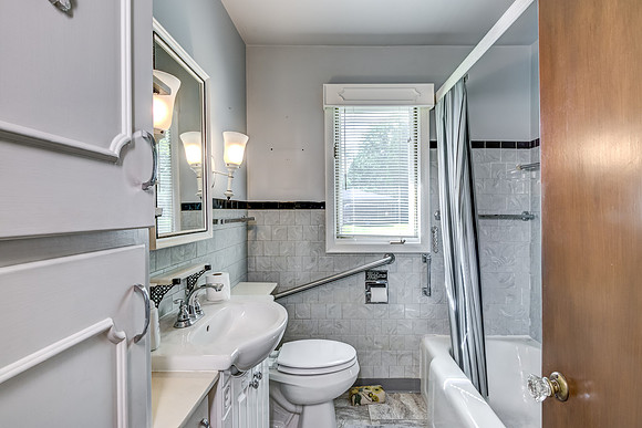 12b - Bathroom-1