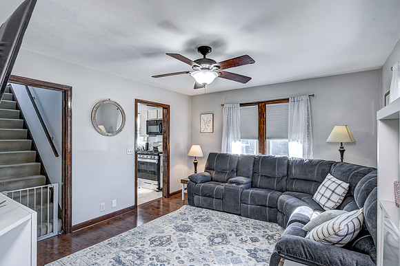 02 - Living Room-2