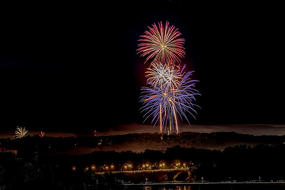 TA FIREWORKS-05