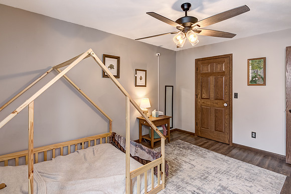 10 - Main Level Bedroom - 1-2