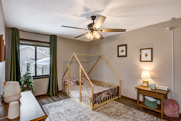 10 - Main Level Bedroom - 1-1