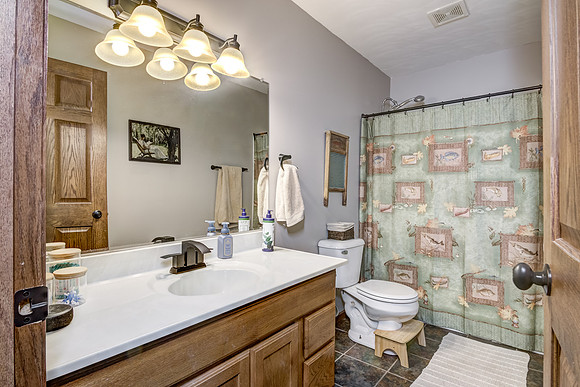 12b - Bathroom-2