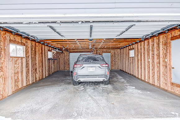 17a - Garage-06
