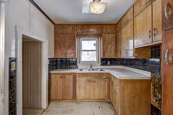 03 - Kitchen-1