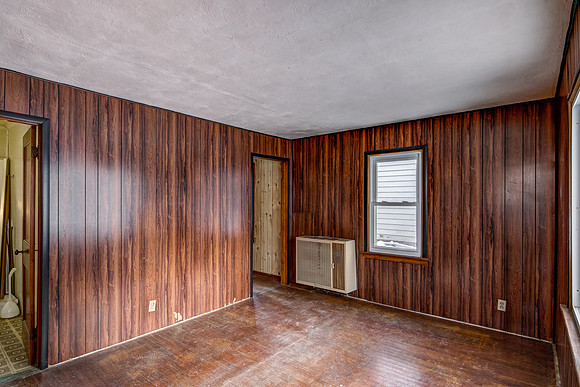 02 - Living Room-1