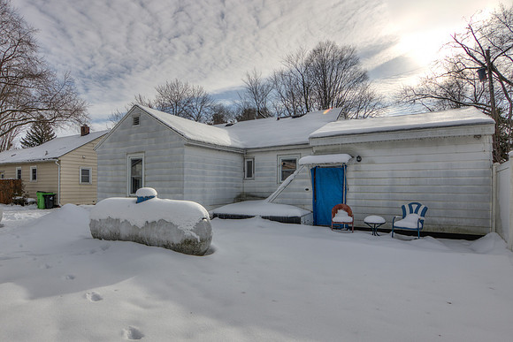 19 - Backyard-05