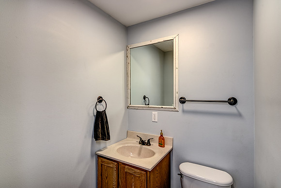 12b - Bathroom-3
