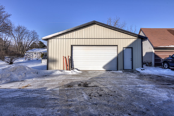17a - Garage-1