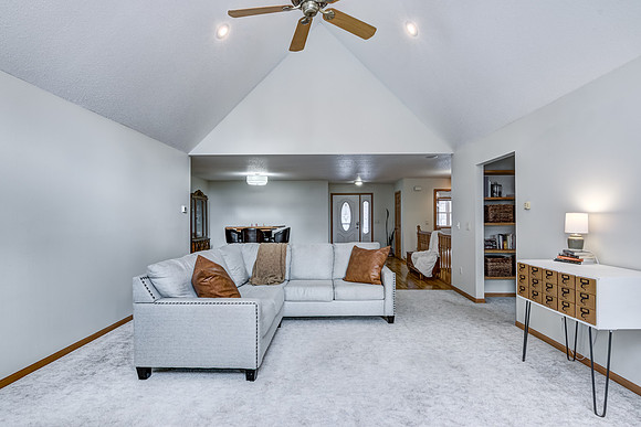 02 - Living Room-2