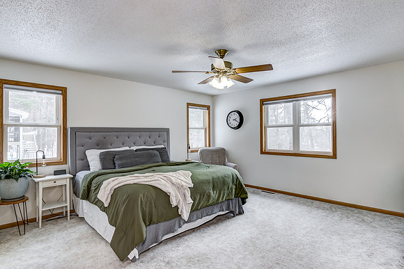 06 - Primary Bedroom-1