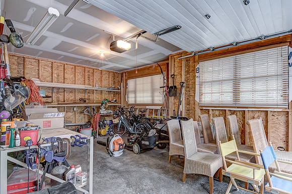 17a - Garage-1