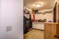 07 - Primary Bathroom-2