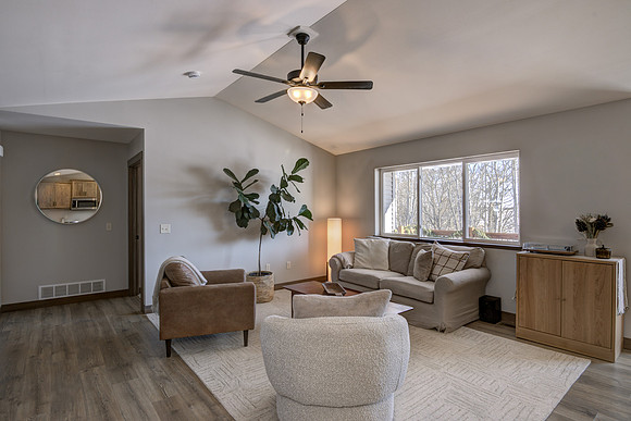 02 - Living Room-3