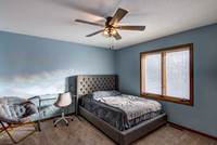 06 - Primary Bedroom-1